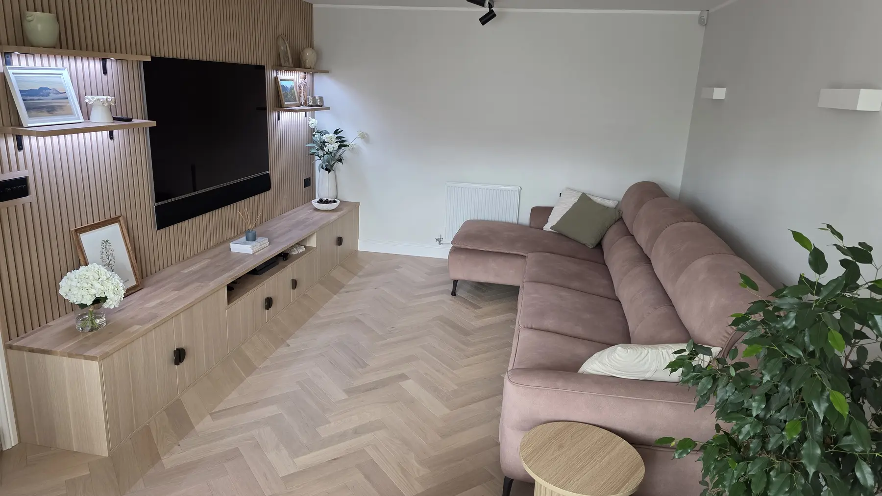 Finished living room flooring and renovation in Hambleton