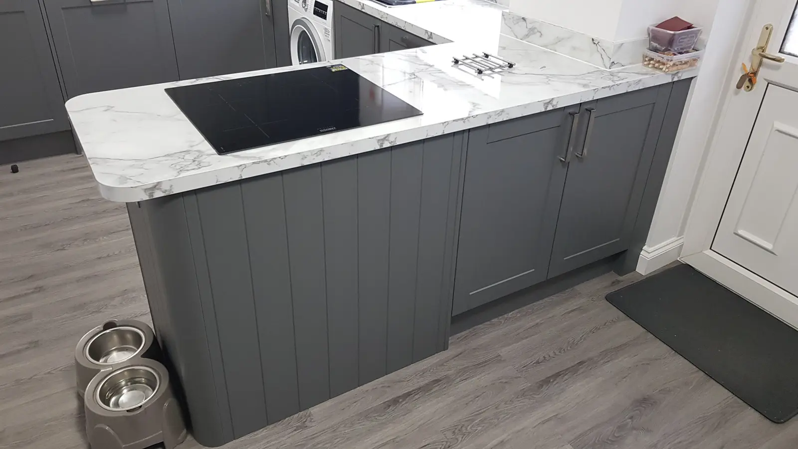 Kitchen island and new floor in York