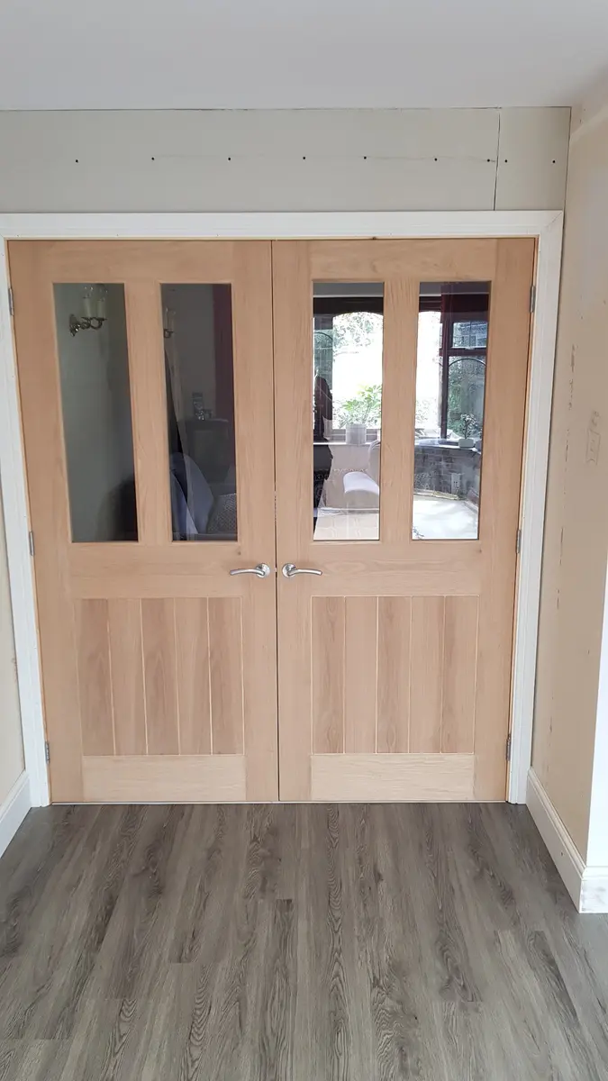 Flooring into doorway detail