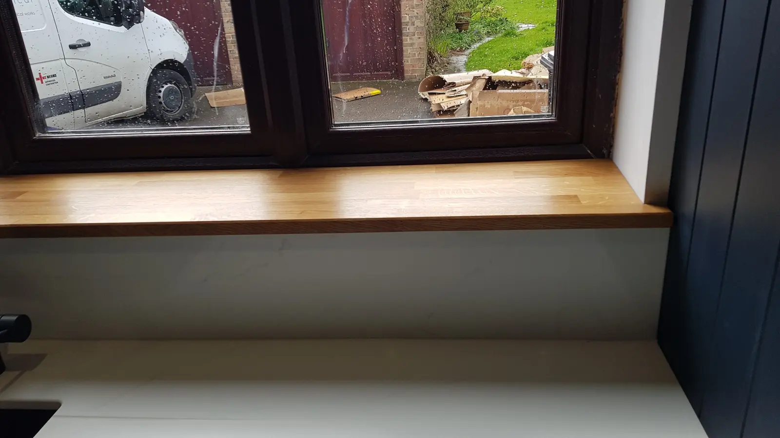 Oak window board finish
